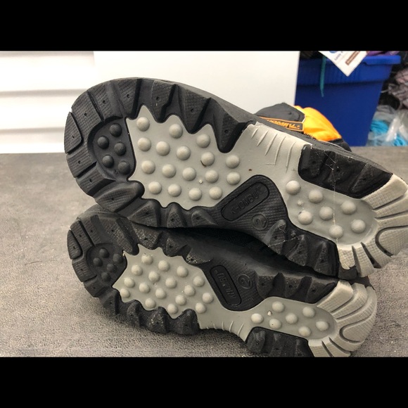 Khombu Youth Kids Black&Orange Faux Boots Size 2M - Picture 8 of 8